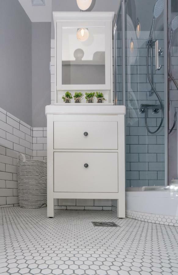 Danube Studio Apartment Budapest Ngoại thất bức ảnh