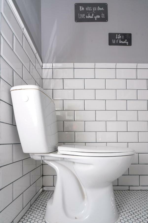 Danube Studio Apartment Budapest Ngoại thất bức ảnh